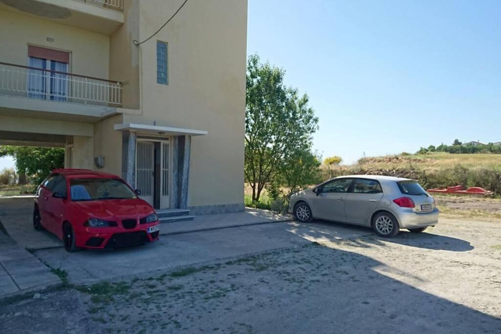 Sunshine House Offering Spectacular Views To Olymp A Apartment Nea Iraklia Exterior photo