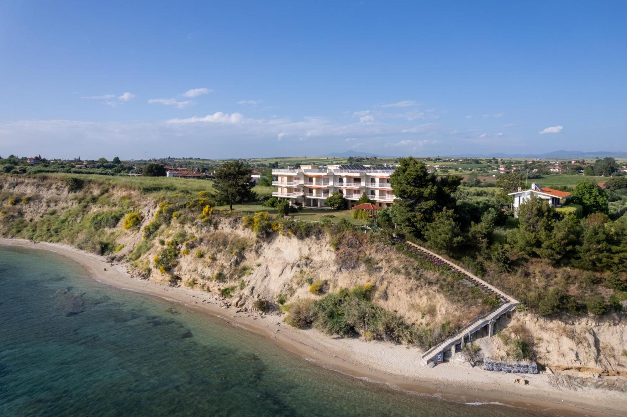 Sunshine House Offering Spectacular Views To Olymp A Apartment Nea Iraklia Exterior photo