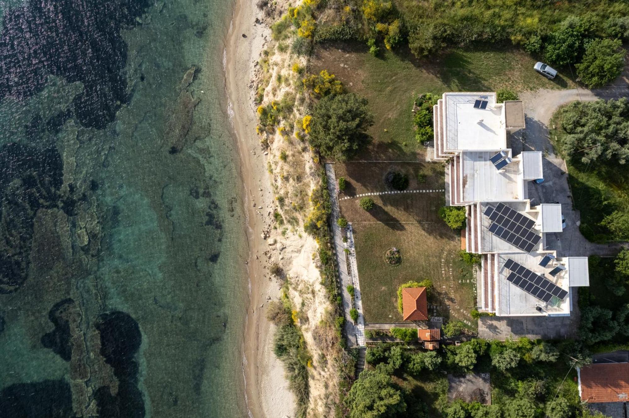 Sunshine House Offering Spectacular Views To Olymp A Apartment Nea Iraklia Exterior photo