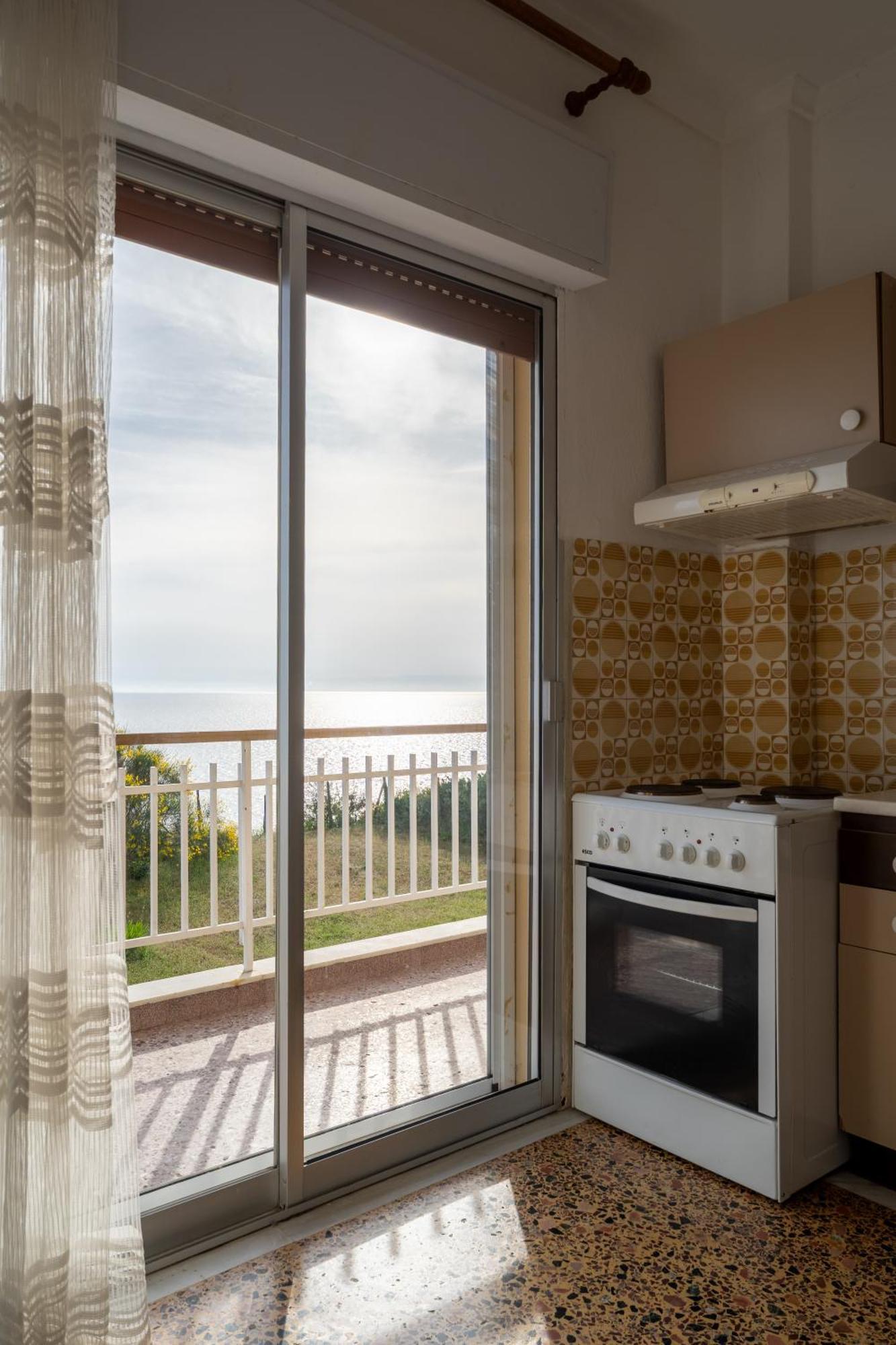 Sunshine House Offering Spectacular Views To Olymp A Apartment Nea Iraklia Exterior photo
